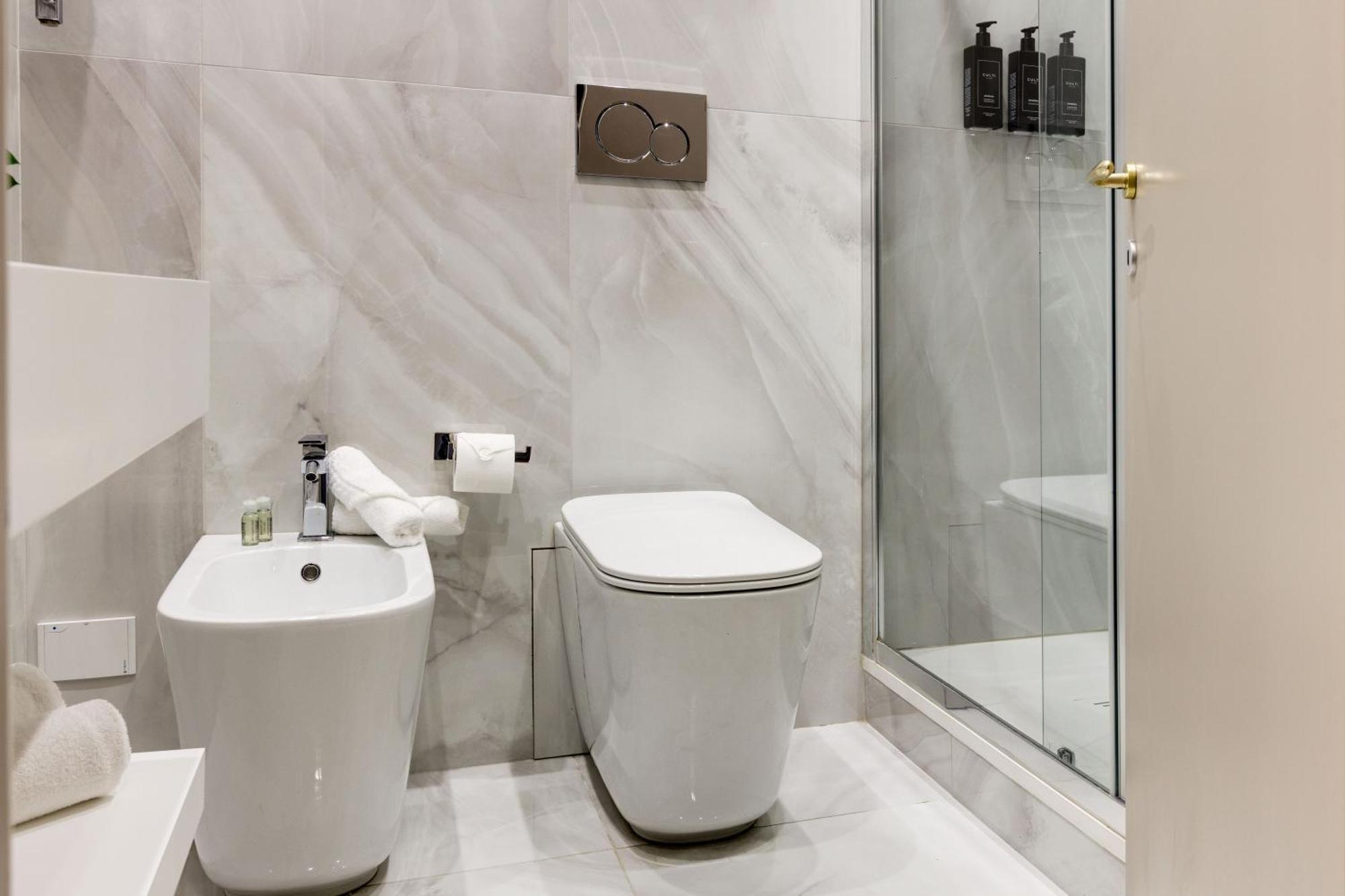 Bed & Breakfast Piazza Farnese Luxury Rom